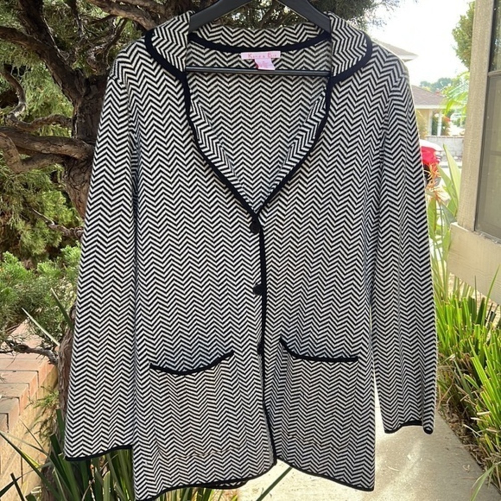 Katie &‎ Elie 100% Merino Wool chevron sweater/blazer/cardigan size M